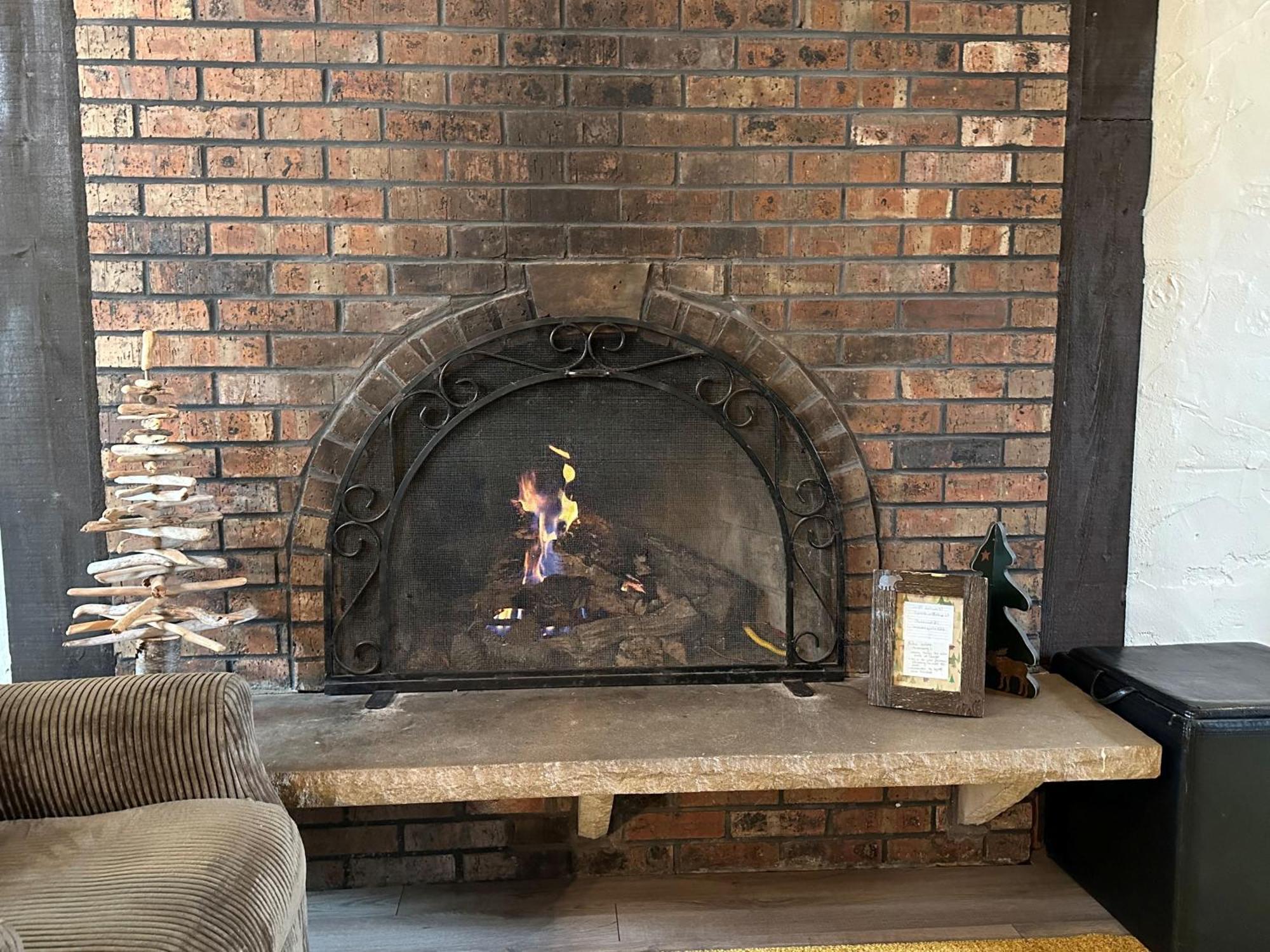 Husky House Villa Bessemer Bagian luar foto
