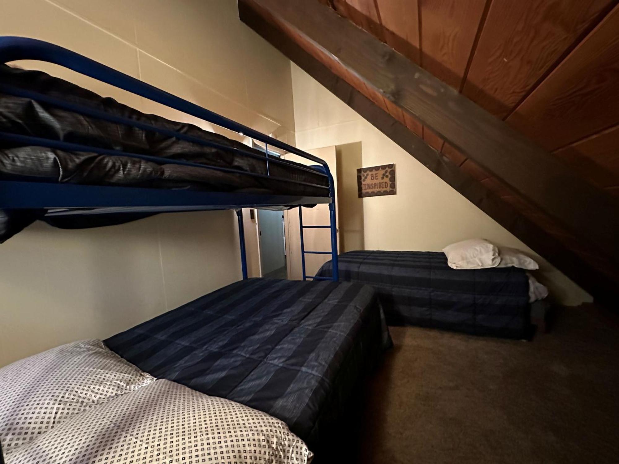 Husky House Villa Bessemer Bagian luar foto